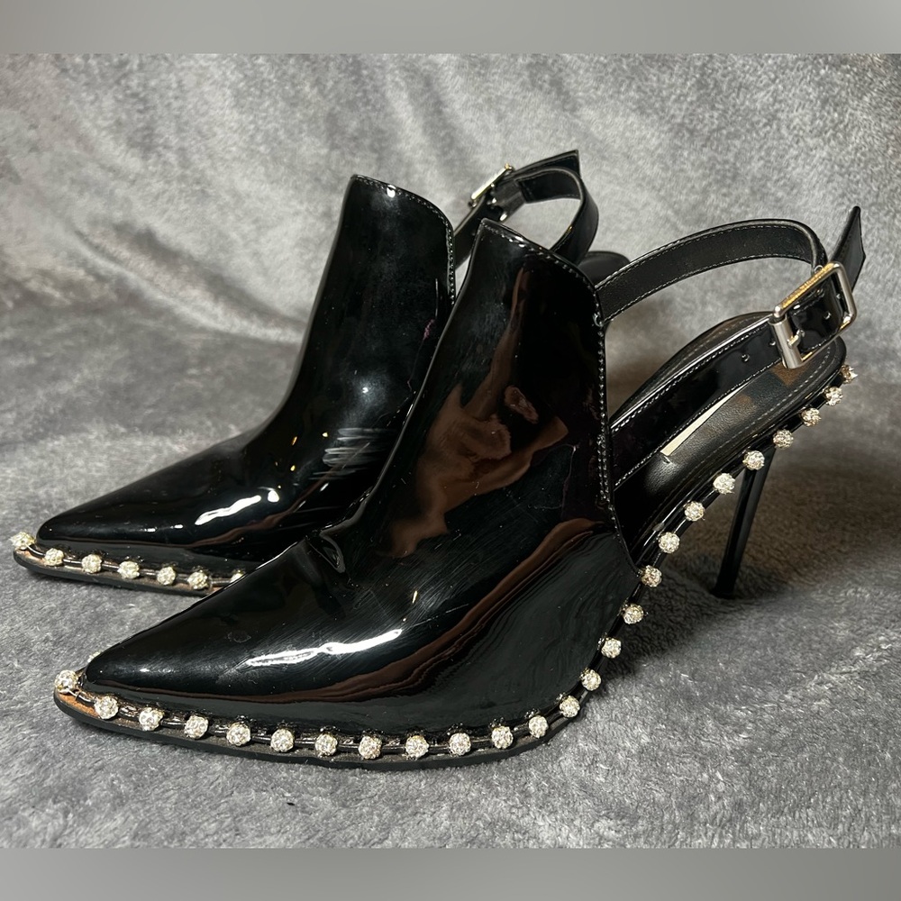 Steve Madden Vivian Bootie Heels with Buckle Closure Black Patent 9M